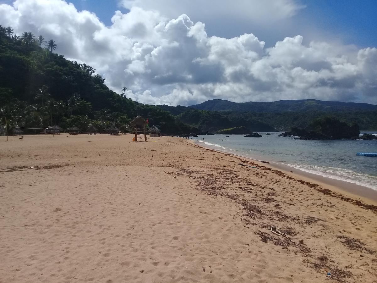 Josurfinn, Puraran Beach Baras  Εξωτερικό φωτογραφία