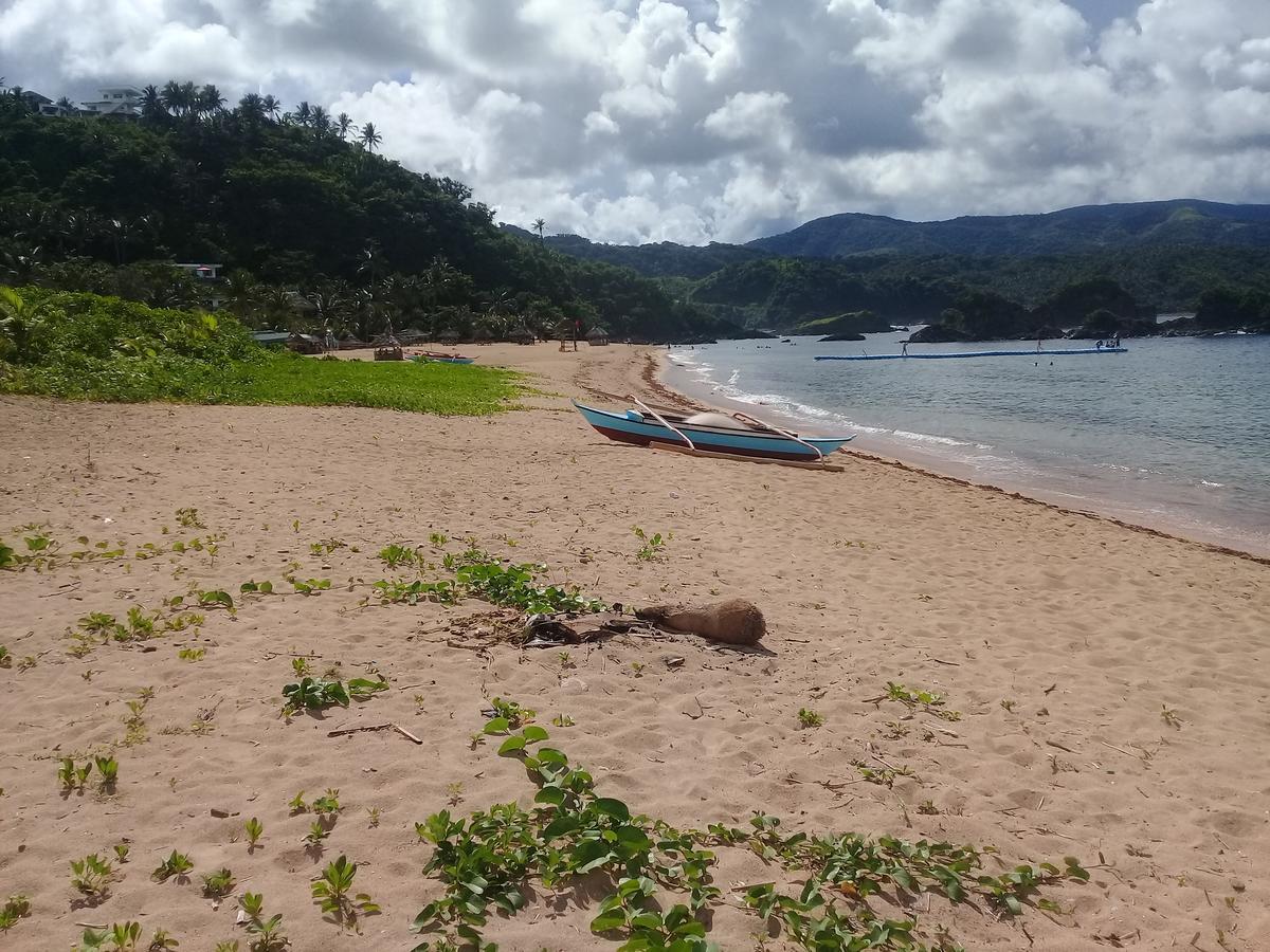 Josurfinn, Puraran Beach Baras  Εξωτερικό φωτογραφία